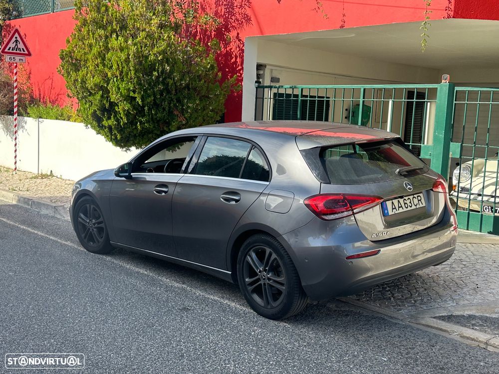 Mercedes-Benz A 160 d Style Plus - 2