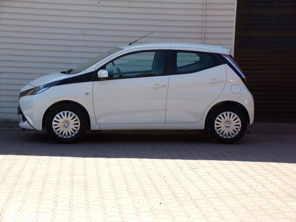 Toyota Aygo - 10