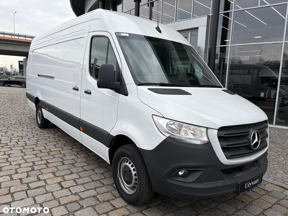 Mercedes-Benz Sprinter L4H2 - 1