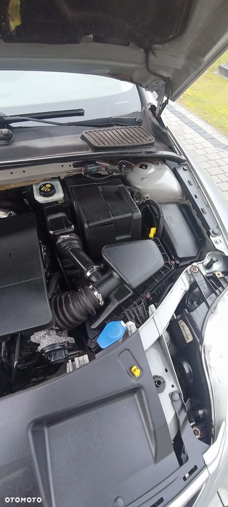 Ford Mondeo 2.0 Trend - 9