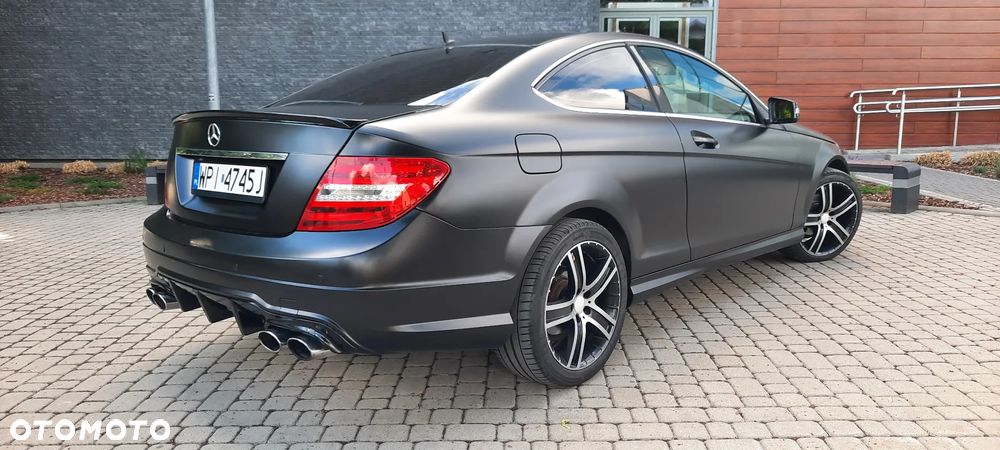 Mercedes-Benz Klasa C - 2