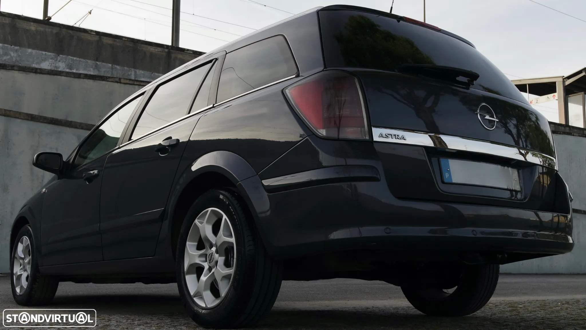Opel Astra Caravan 1.7 CDTi Cosmo Plus ecoFlex - 4