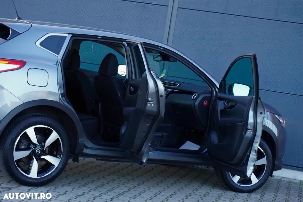 Nissan Qashqai 1.2 DIG-T Start/Stop N-Connecta - 6