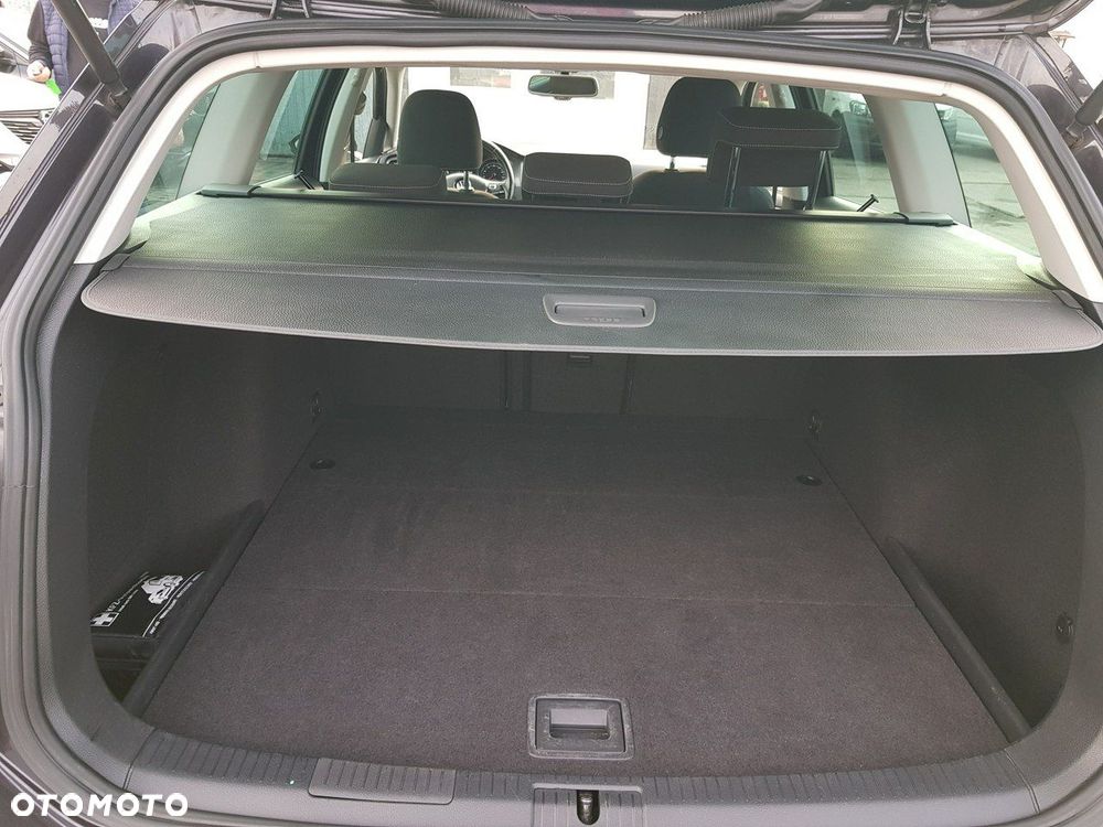 Volkswagen Golf 1.6 TDI BlueMotion Technology Lounge - 14