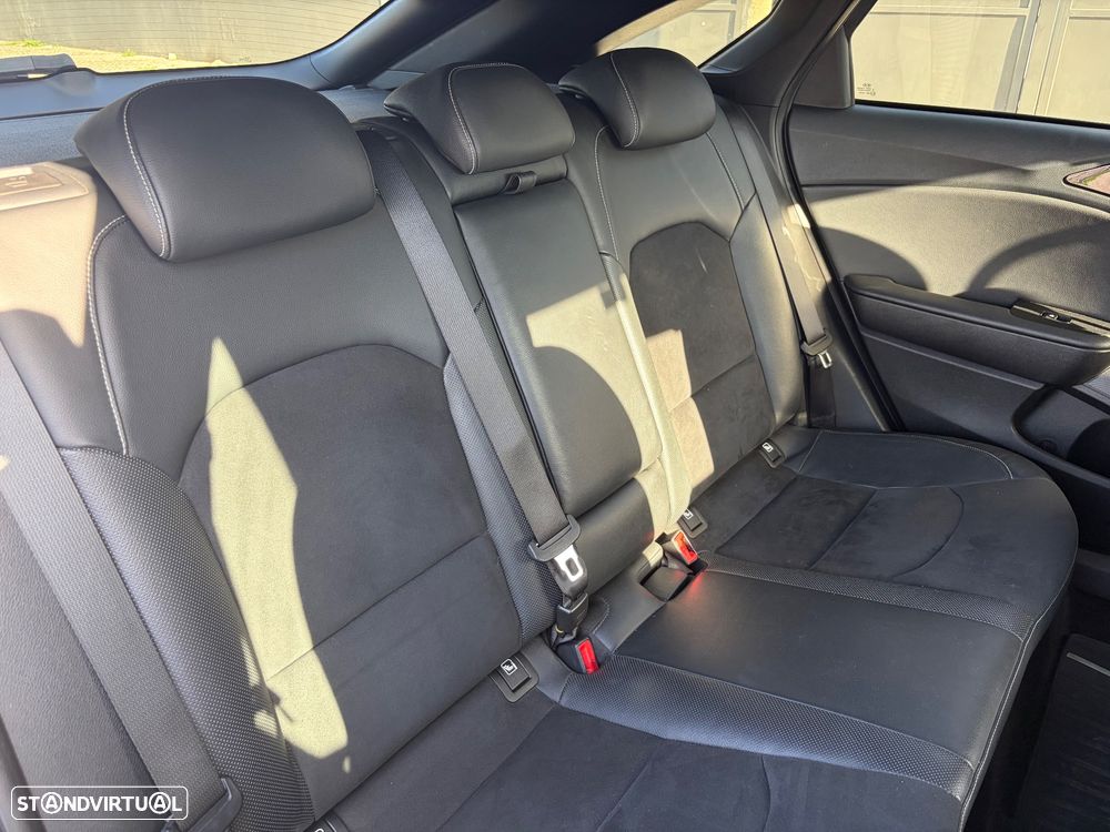 Kia ProCeed 1.6 CRDi GT Line 7DCT - 13