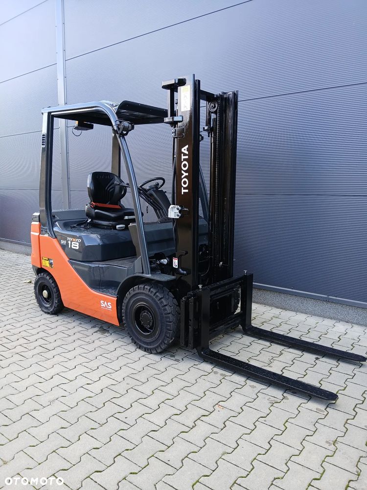 Toyota 42-8FDF18 - 3