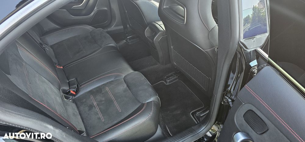Mercedes-Benz CLA 220 - 26