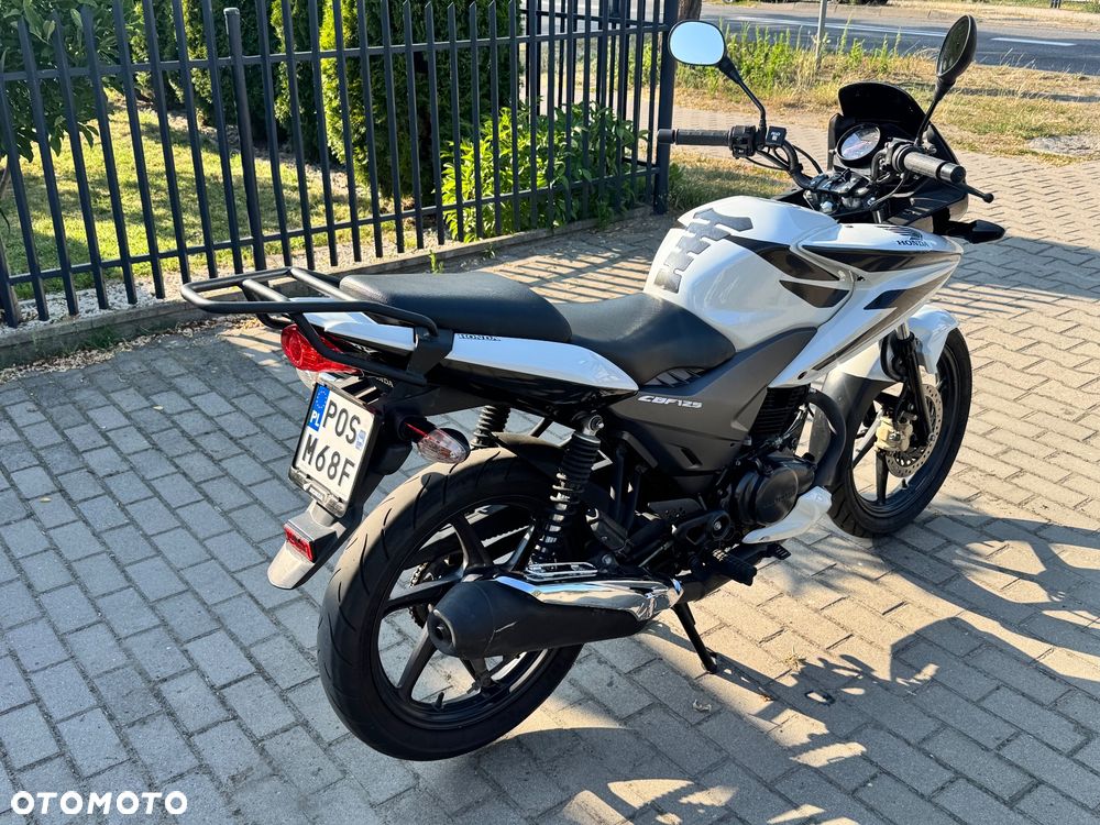 Honda CBF - 4