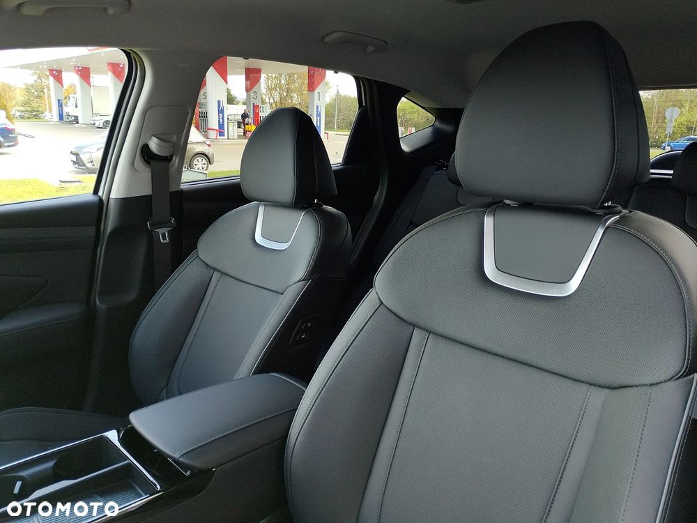 Hyundai Tucson 1.6 T-GDi HEV Platinum 2WD - 11