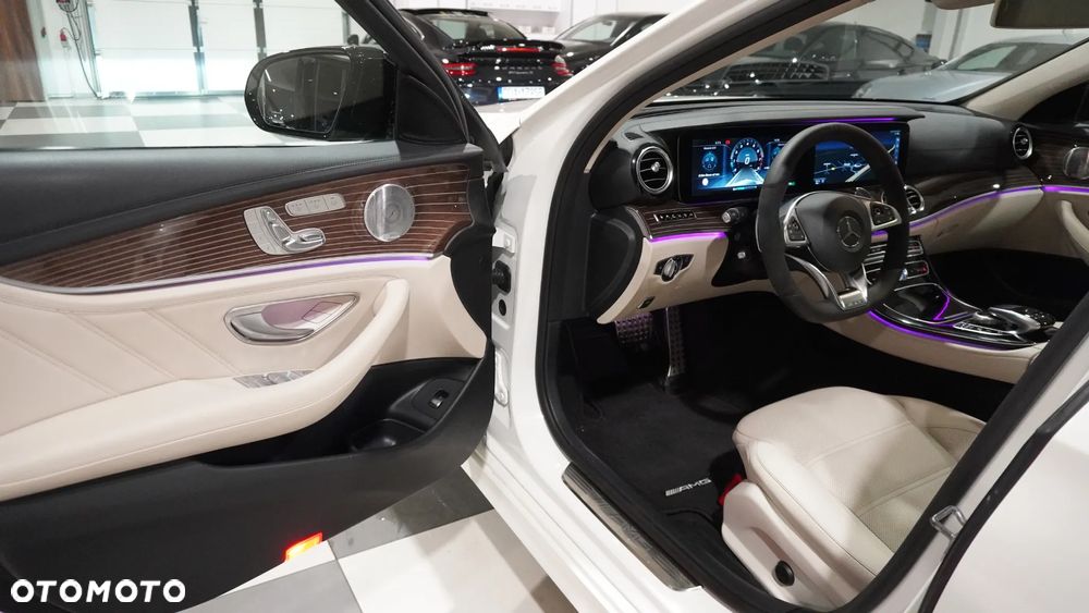 Mercedes-Benz Klasa E - 5