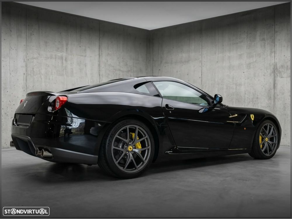 Ferrari 599 - 5