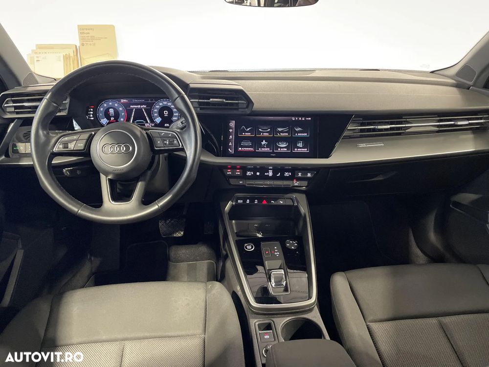 Audi A3 1.5 35 TFSI MHEV S tronic Basic - 9