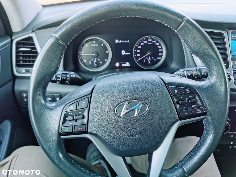Hyundai Tucson - 25