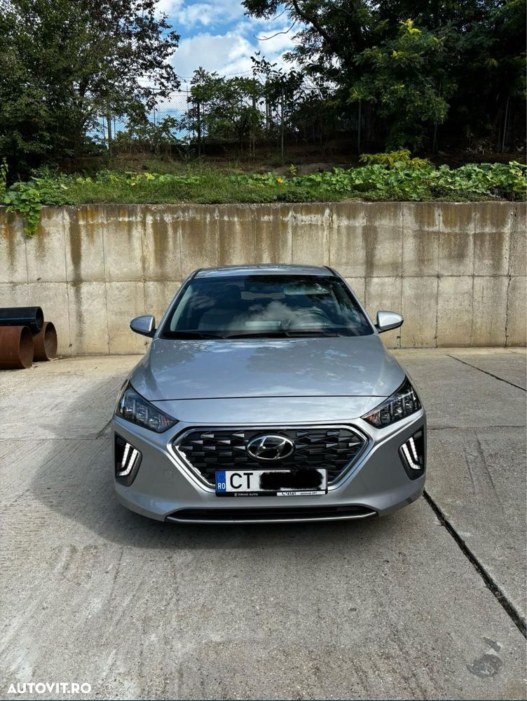 Hyundai IONIQ - 1