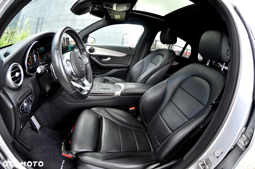 Mercedes-Benz GLC 200 d 4Matic 9G-TRONIC AMG Line - 17