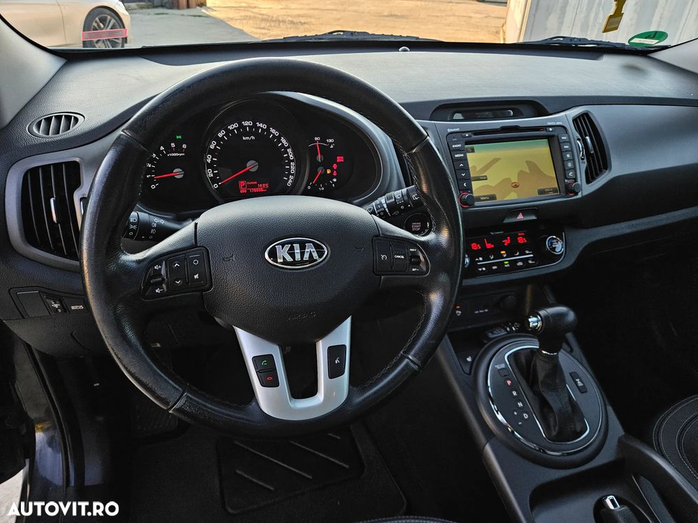 Kia Sportage - 16