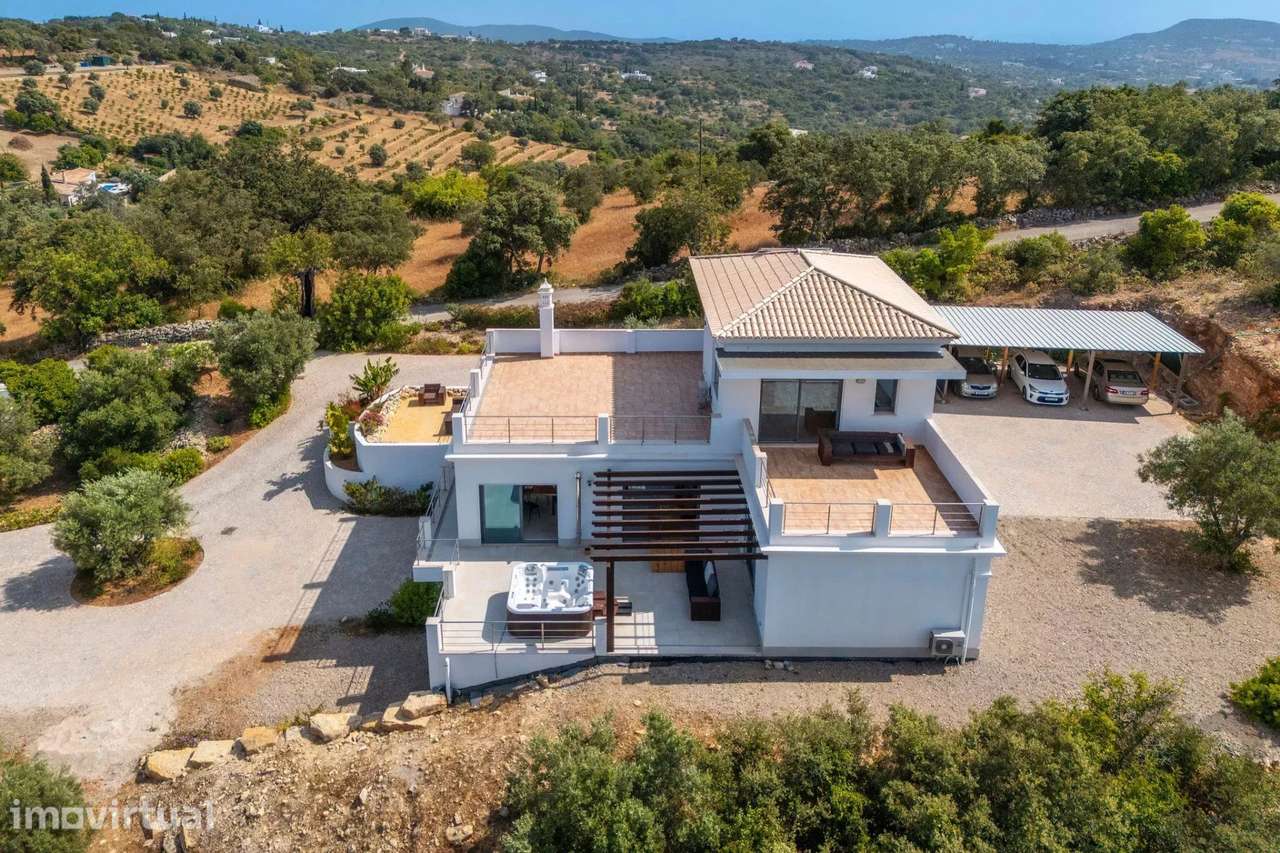 Moradia T3 com vistas panorâmicas magníficas — perto de São Brás de Al - Grande imagem: 3/60