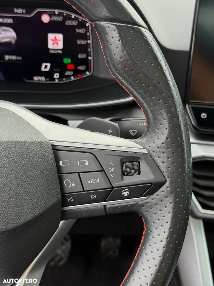 Seat Leon Sportstourer 1.0 eTSI OPF DSG FR - 27