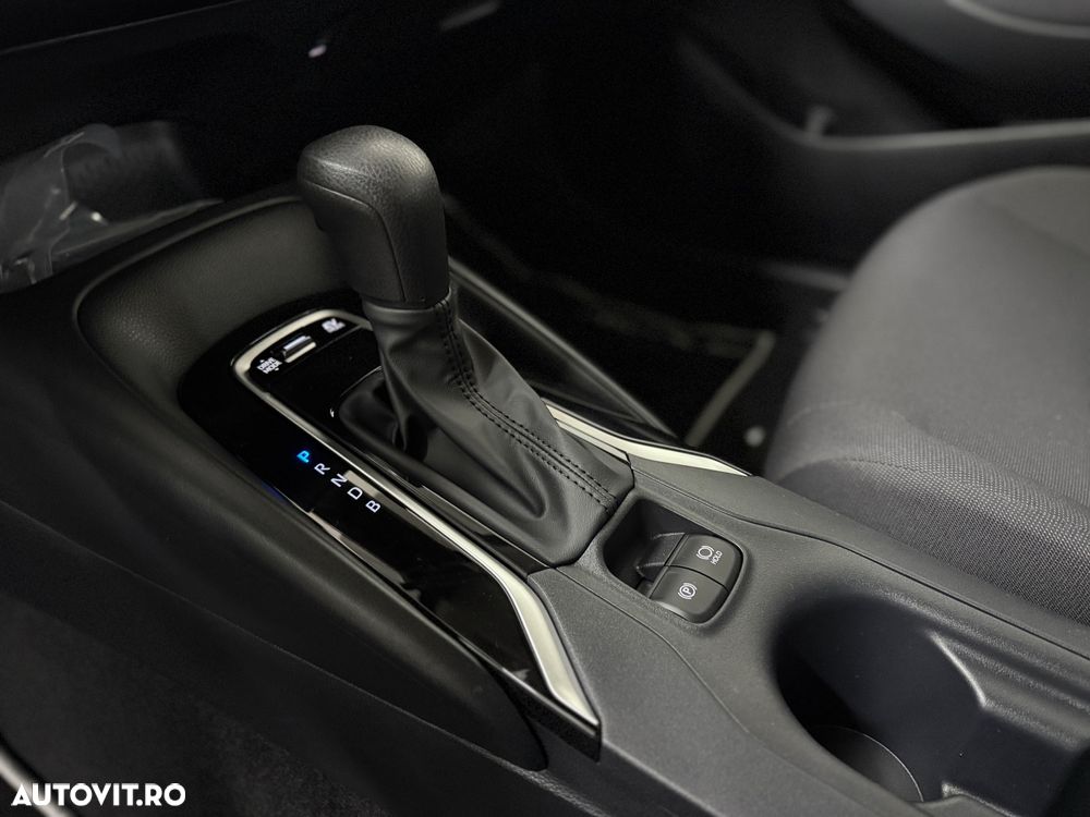 Toyota Corolla 1.8 HSD Eco - 9