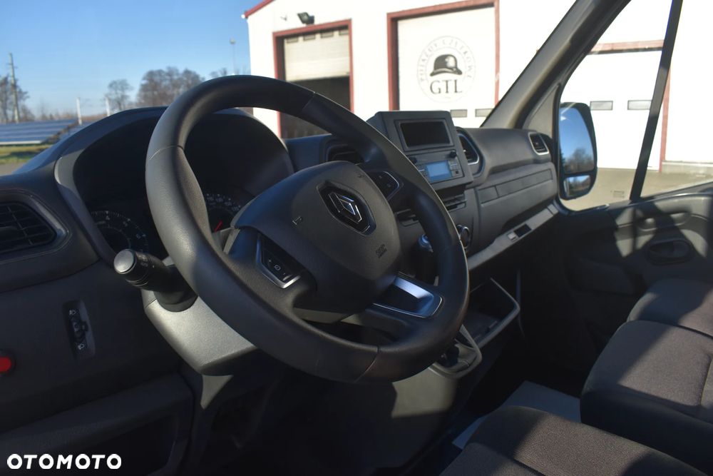 Renault Master - 18
