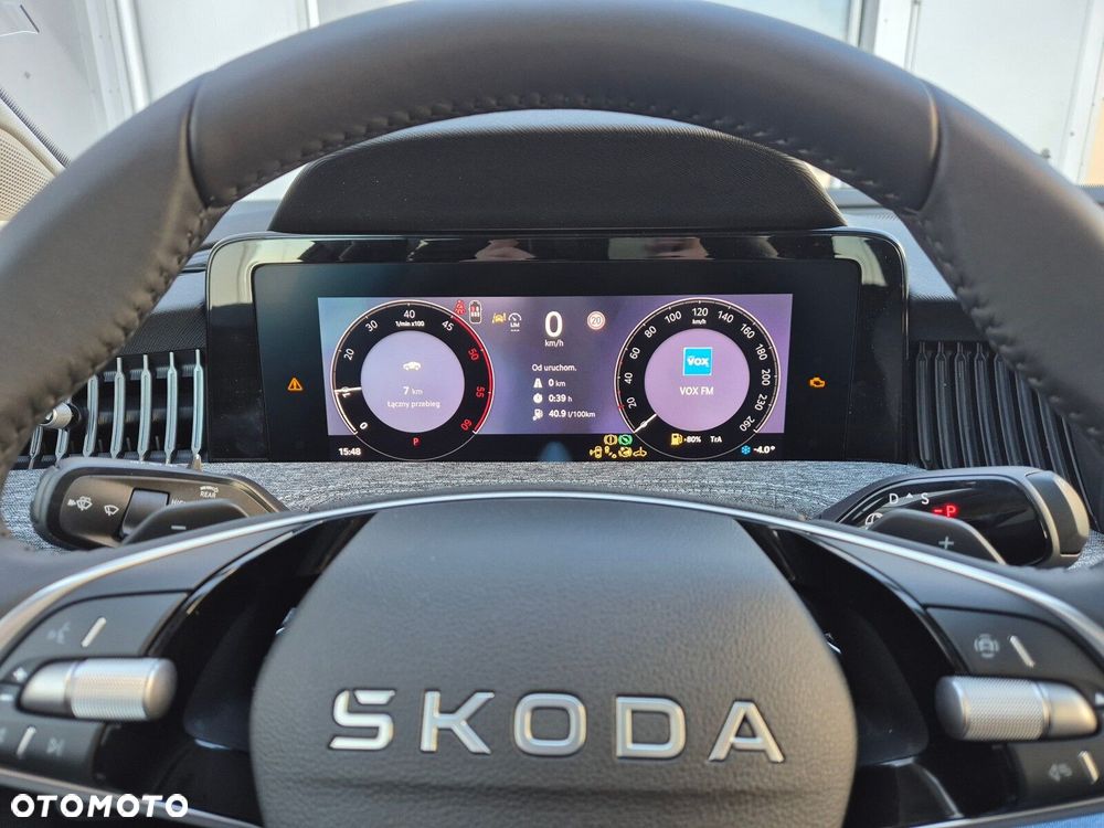 Skoda Superb 2.0 TDI SCR Selection DSG - 23