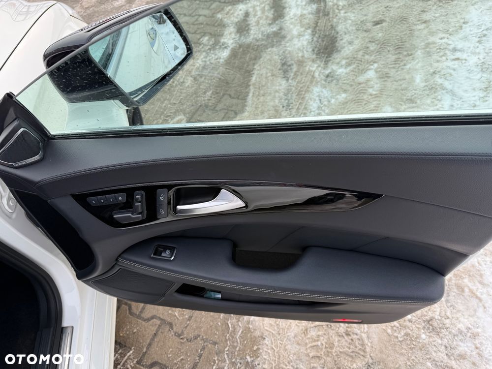 Mercedes-Benz CLS 350 CDI DPF 4Matic BlueEFFICIENCY 7G-TRONIC Edition 1 - 11