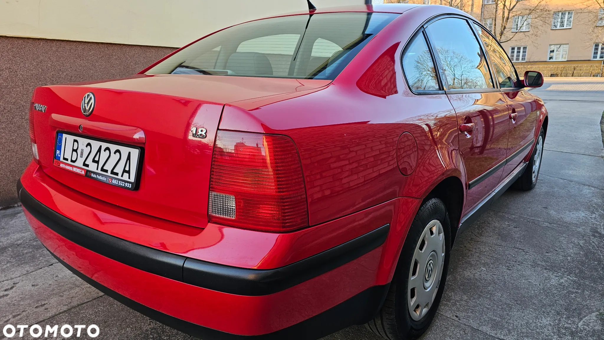 Volkswagen Passat 1.8 Comfortline - 11