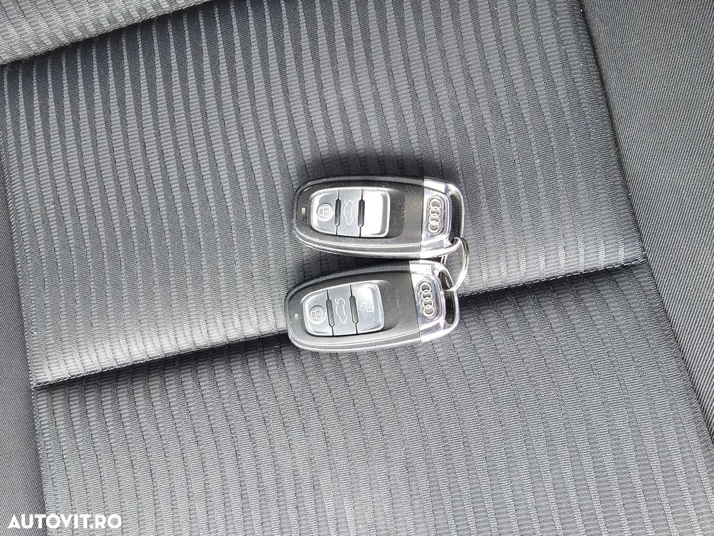 Audi A4 Avant 2.0 TDI - 12