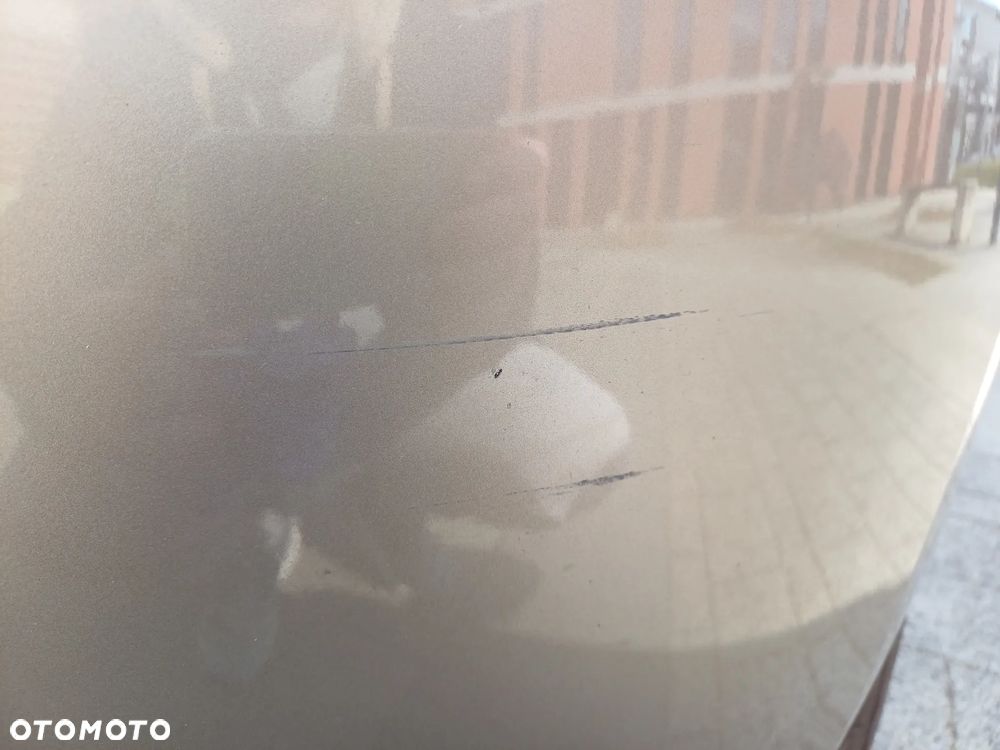 Dacia Lodgy 1.6 SCe Laureate S&S - 20