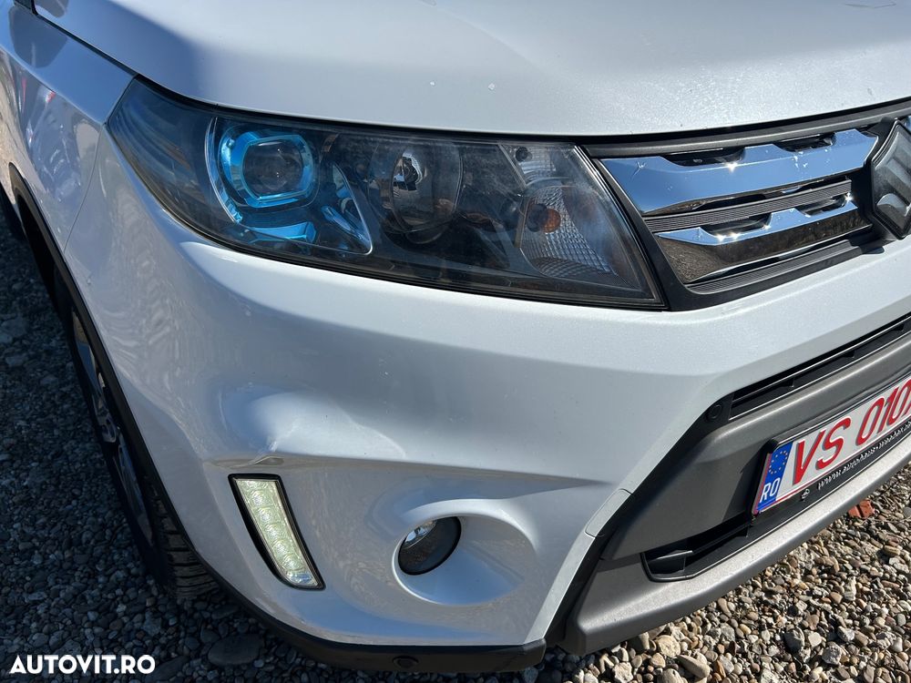 Suzuki Vitara 1.6 DDIS 4X4 Luxus Aut. - 36