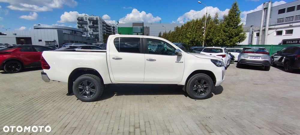 Toyota Hilux 2.8 D-4D mHEV Double Cab Executive 4x4 - 22