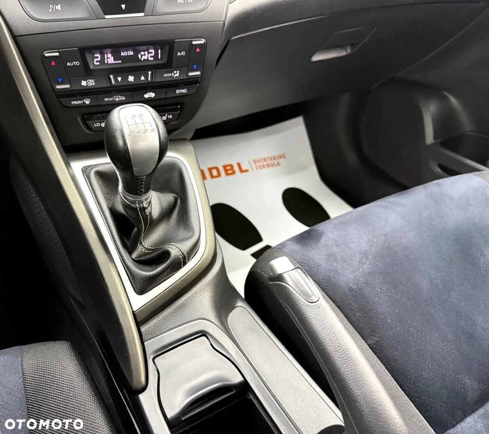 Honda Civic 1.8 i-VTEC Sport - 20