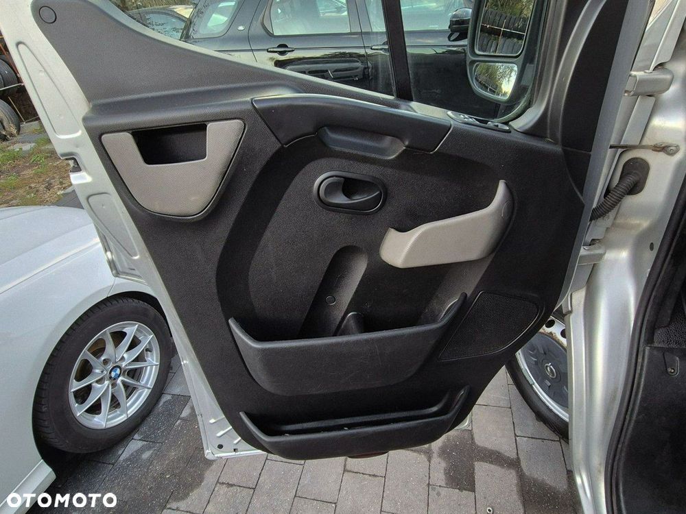 Opel Movano - 9