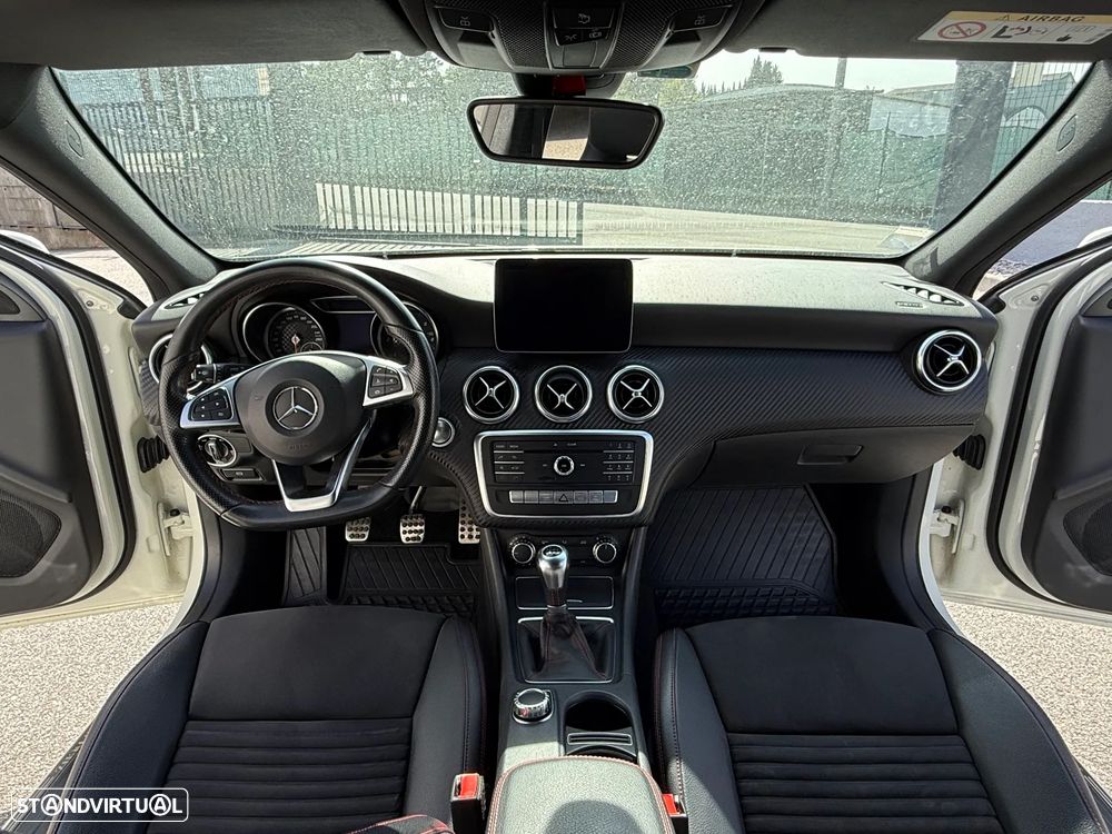 Mercedes-Benz A 180 d AMG Line - 2