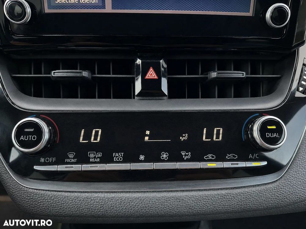Toyota Corolla - 16