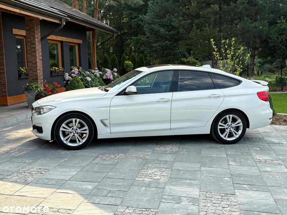 BMW 3GT 320d Sport-Aut Luxury Line - 15