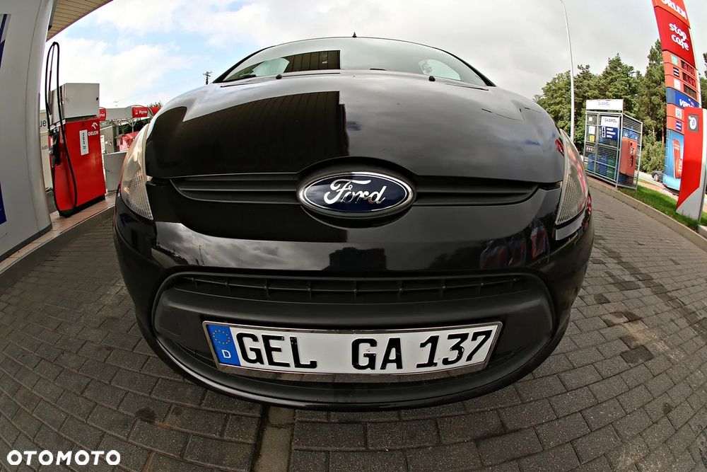 Ford Fiesta 1.25 Ambiente - 11
