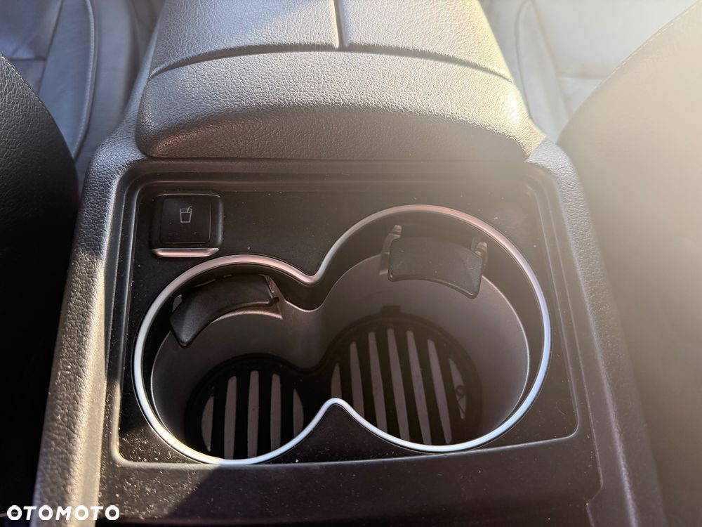 Mercedes-Benz Klasa V 250 d 4-Matic Avantgarde 7G-Tronic (ekstra d³) - 26