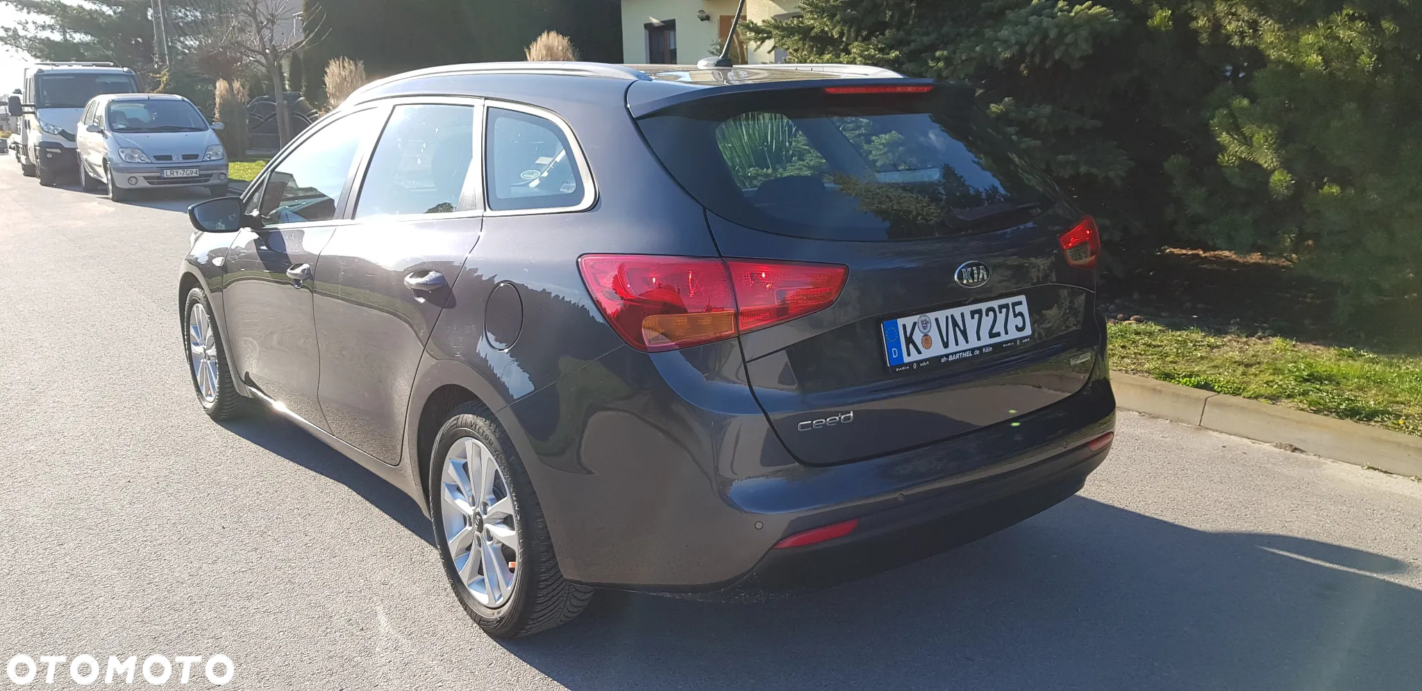 Kia Ceed 1.6 GDI Dream-Team Edition - 10