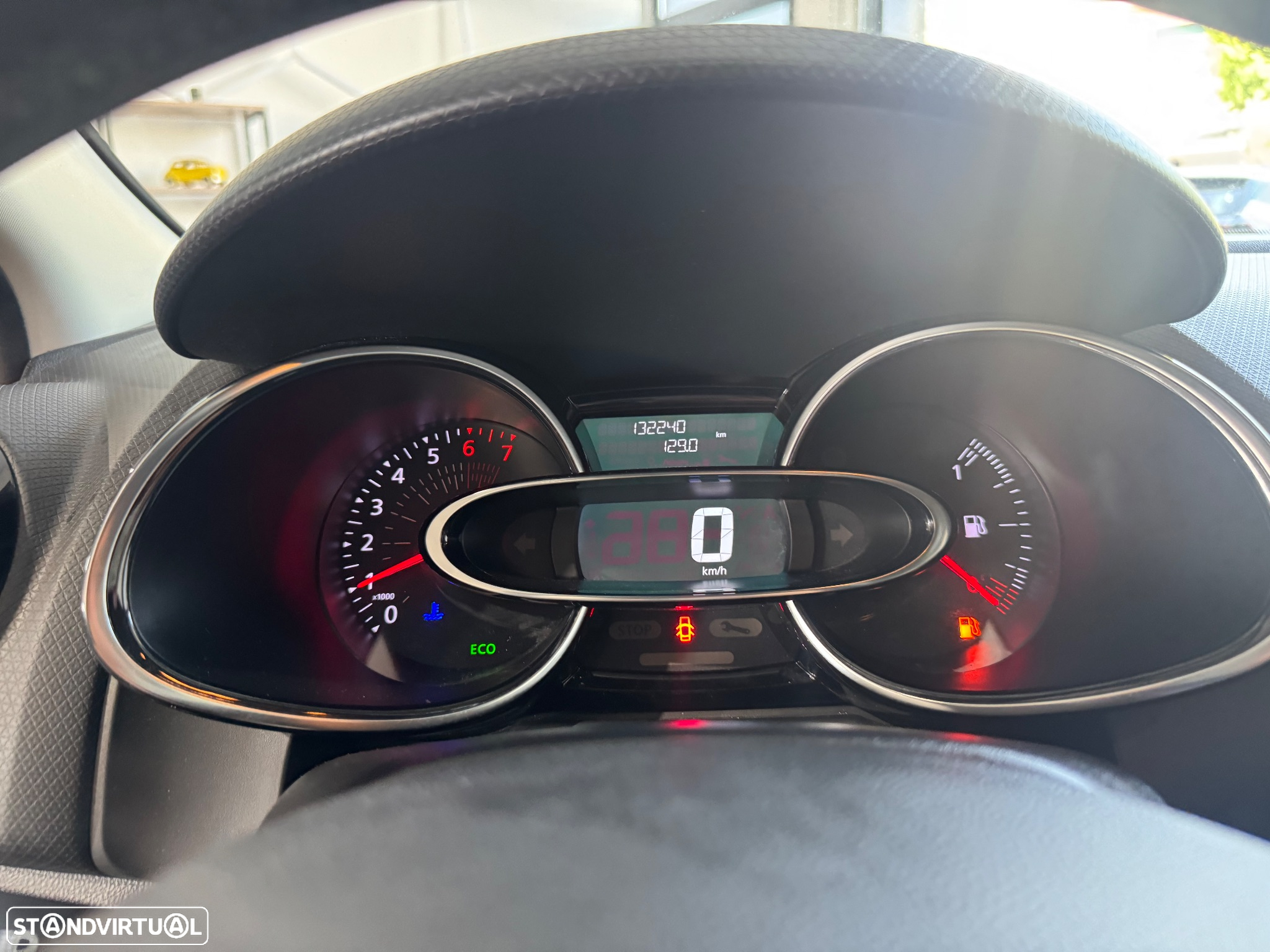 Renault Clio 1.0 TCe Limited - 12