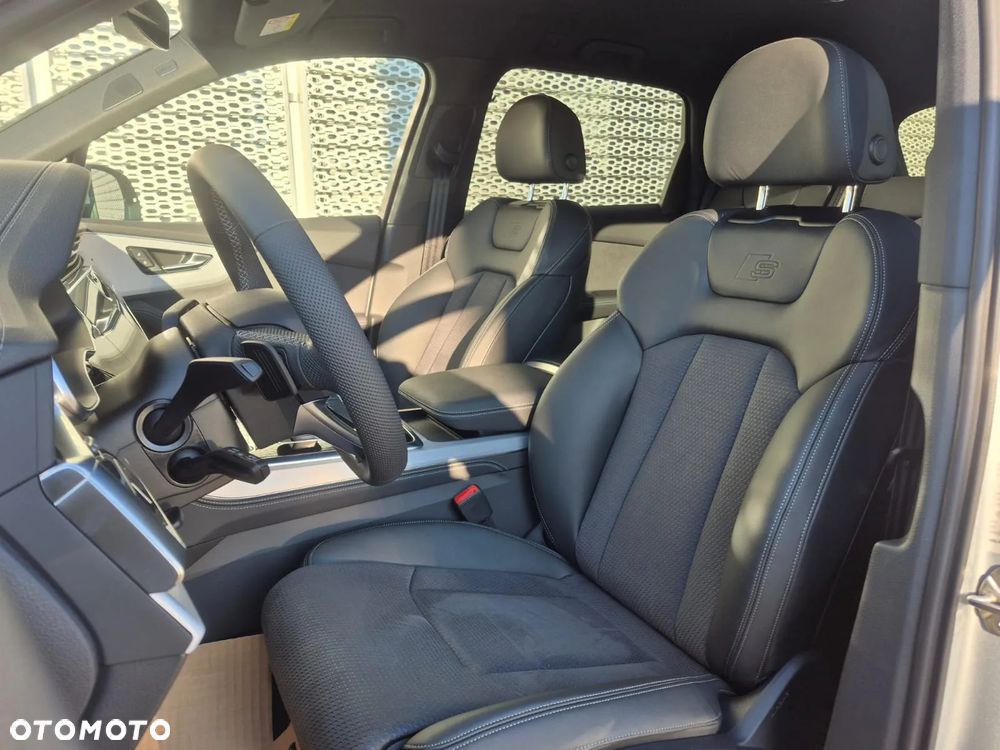 Audi Q7 50 TDI mHEV Quattro S Line Tiptr - 9