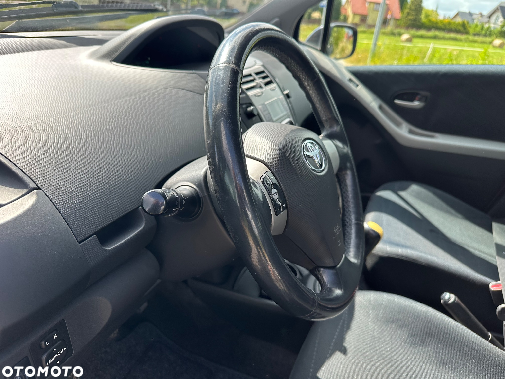 Toyota Yaris 1.4 D-4D Comfort - 21