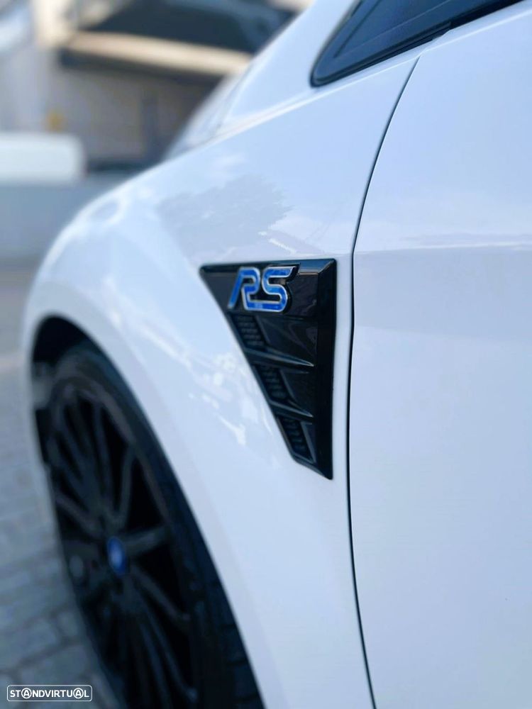 Ford Focus 2.5 T RS - 9