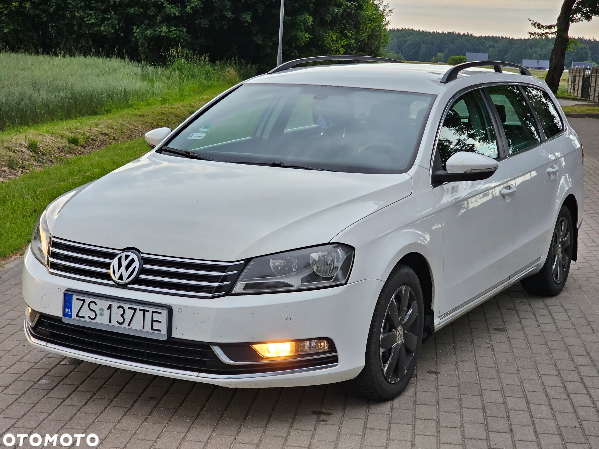 Volkswagen Passat Variant 2.0 TDI BlueMotion Technology Comfortline - 2
