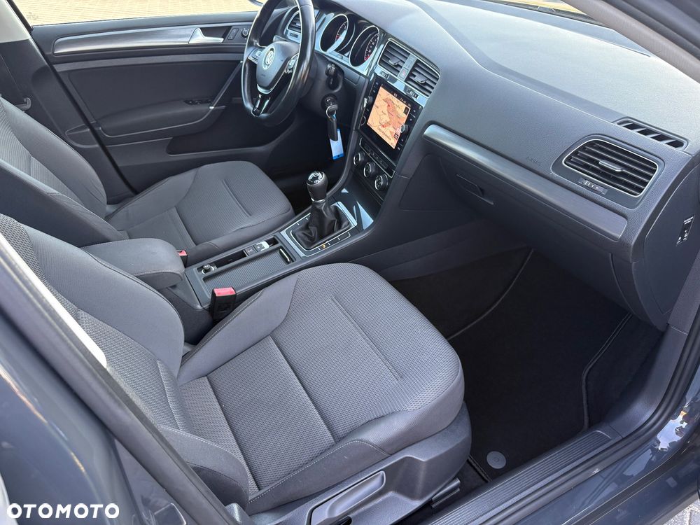 Volkswagen Golf 1.6 TDI SCR IQ.DRIVE - 14