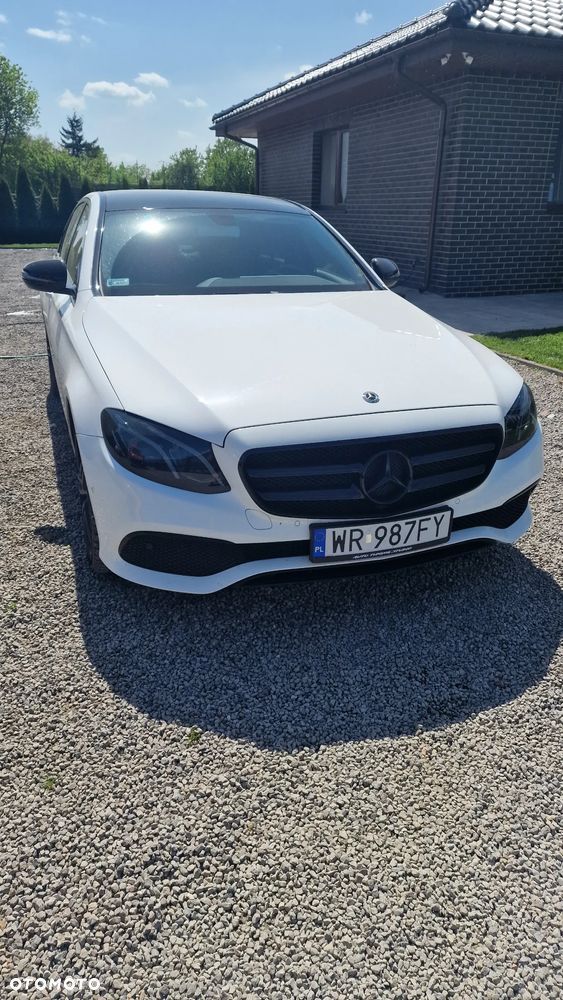 Mercedes-Benz Klasa E - 3