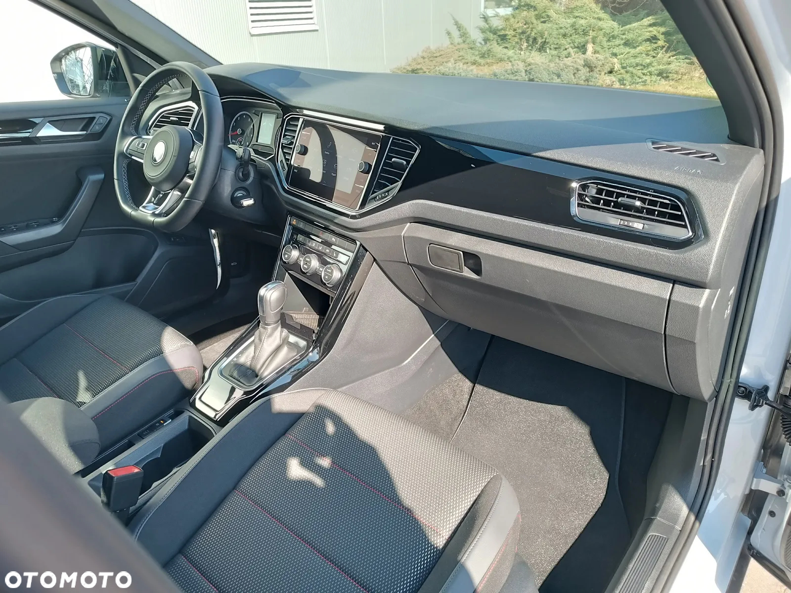 Volkswagen T-Roc 1.5 TSI ACT OPF DSG Sport - 34