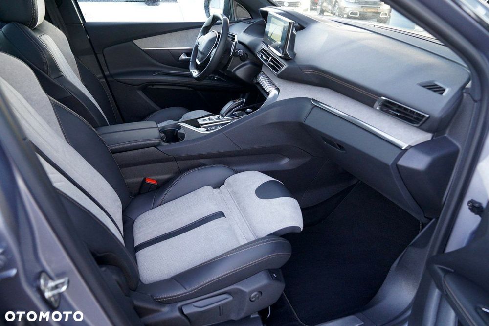 Peugeot 3008 - 22