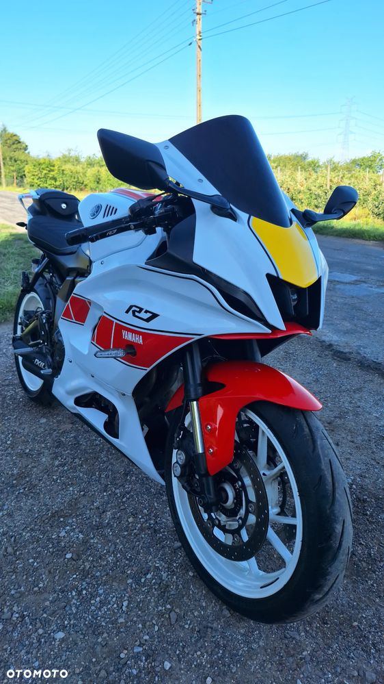 Yamaha R7 - 29