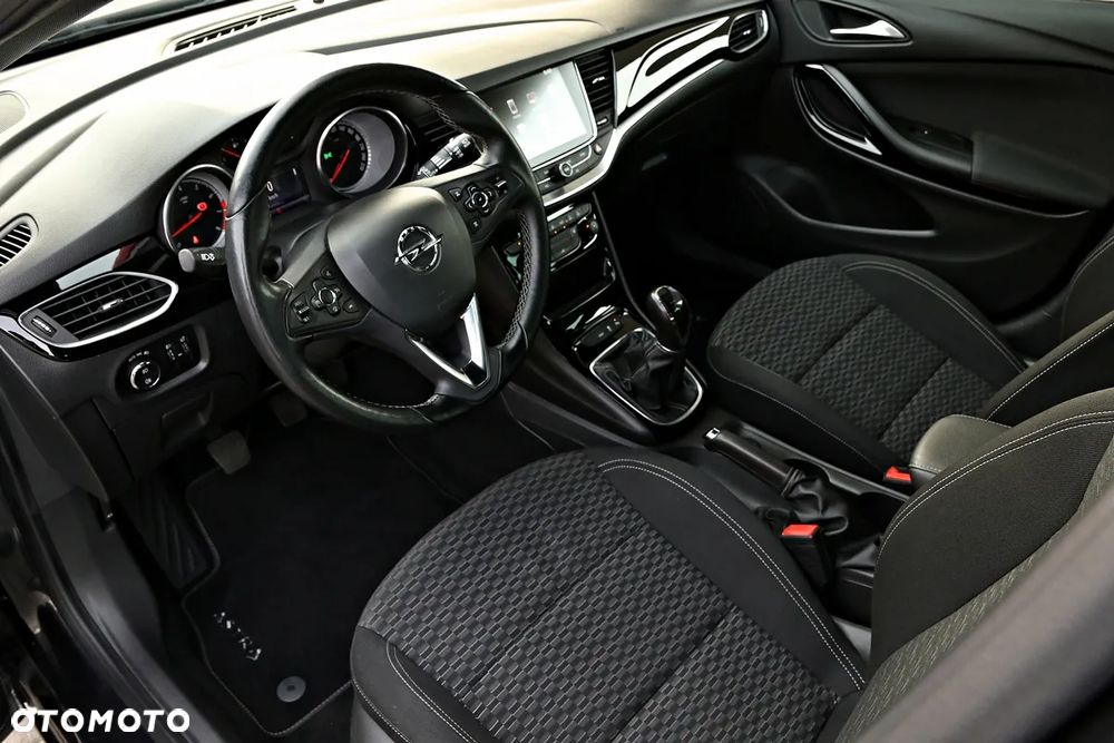 Opel Astra 1.4 Turbo Active - 24
